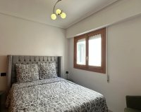 Herverkoop - Appartement -
Torrevieja - Centro