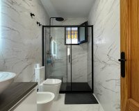 Herverkoop - Appartement -
Torrevieja - Centro