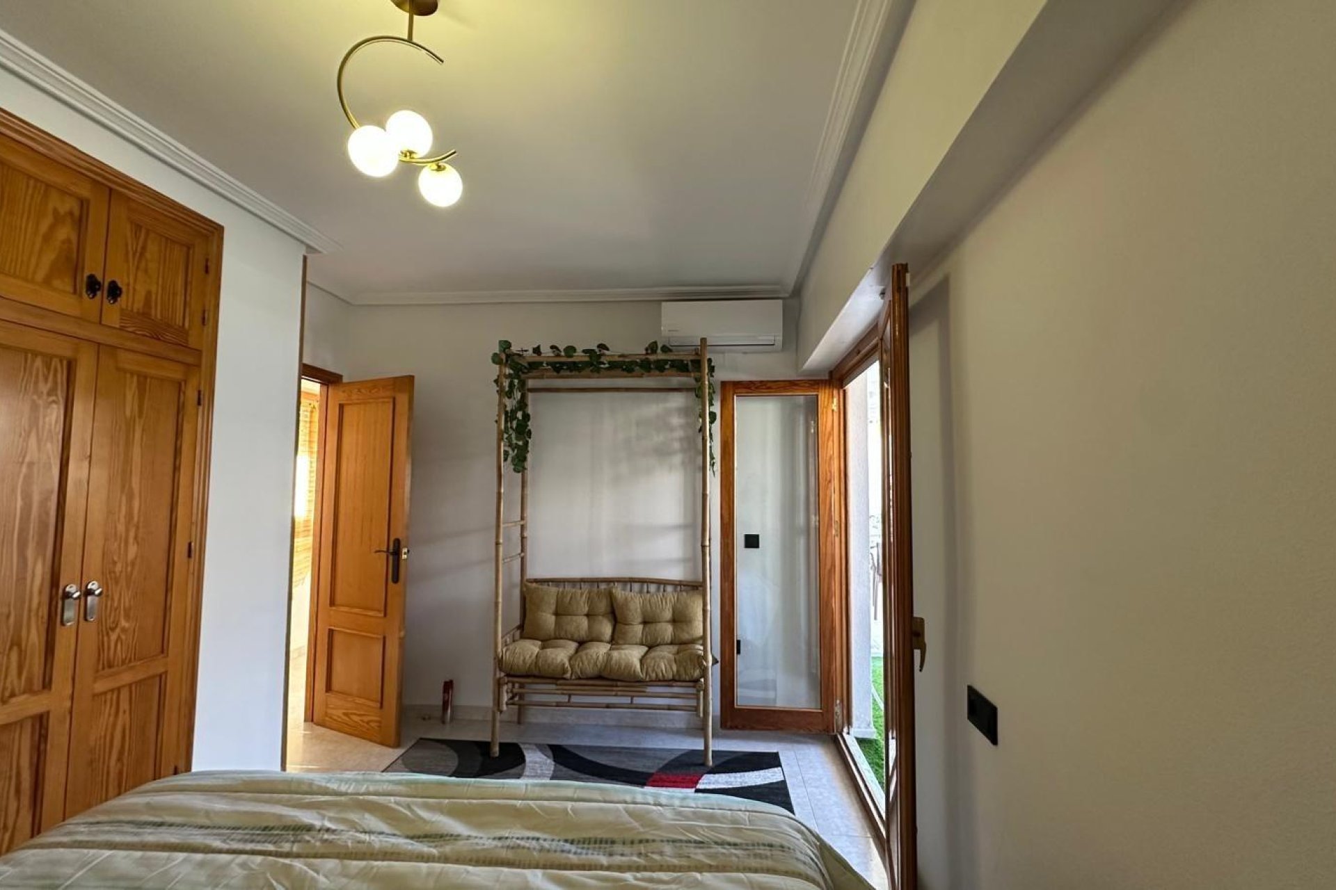 Herverkoop - Appartement -
Torrevieja - Centro