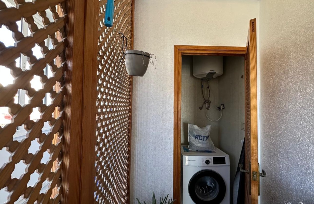 Herverkoop - Appartement -
Torrevieja - Centro