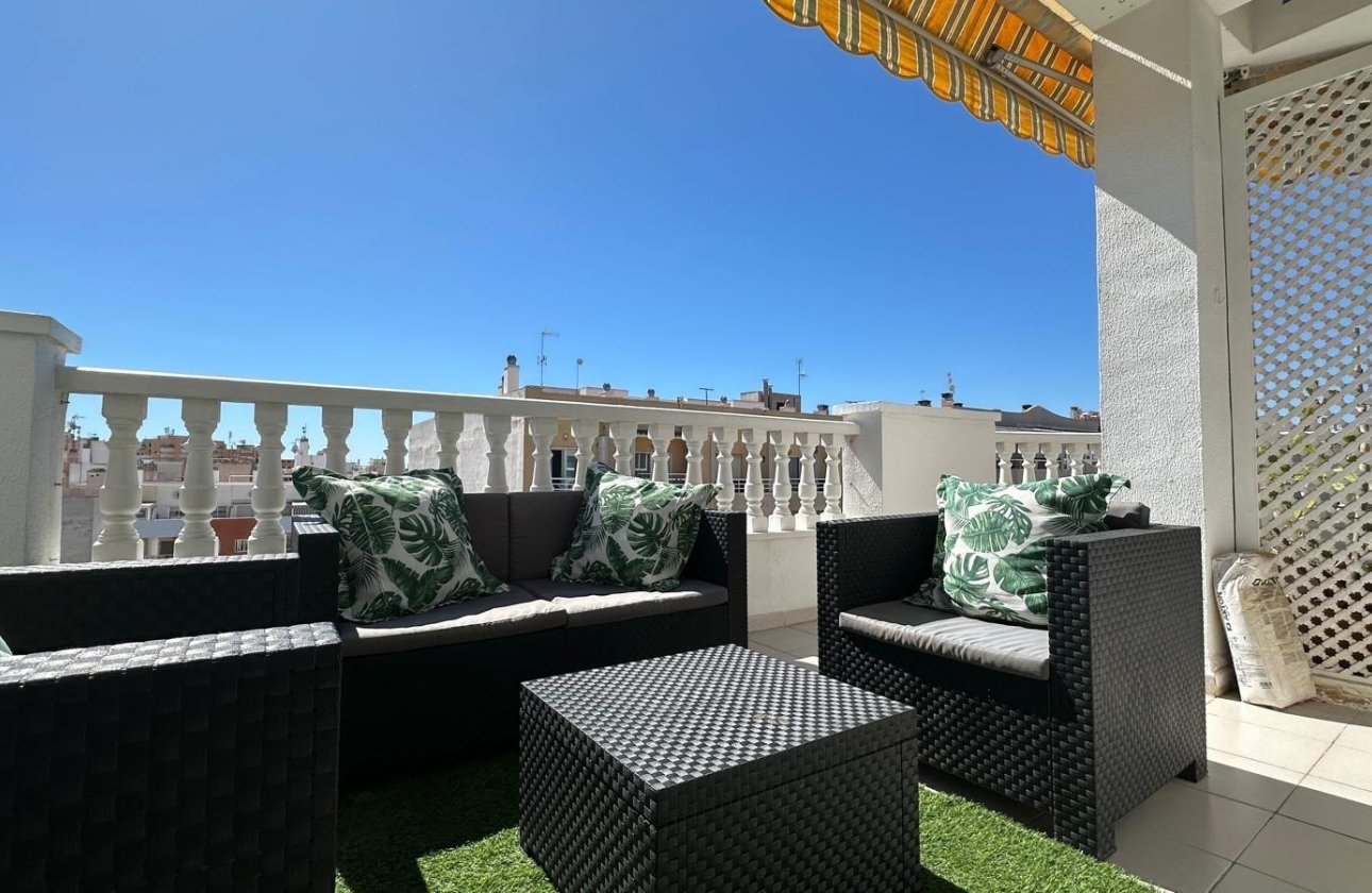 Herverkoop - Appartement -
Torrevieja - Centro