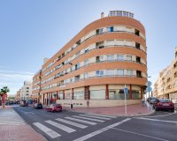 Herverkoop - Appartement -
Torrevieja - Centro