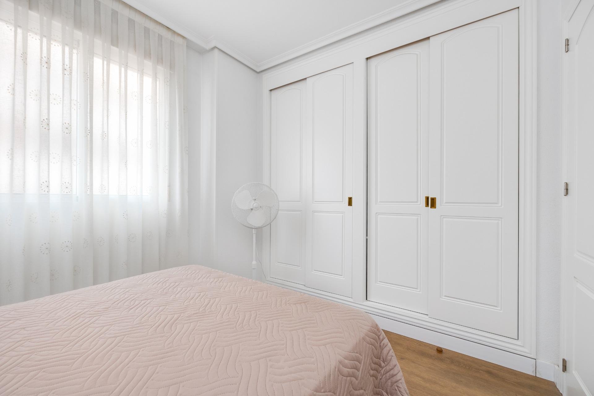 Herverkoop - Appartement -
Torrevieja - Centro