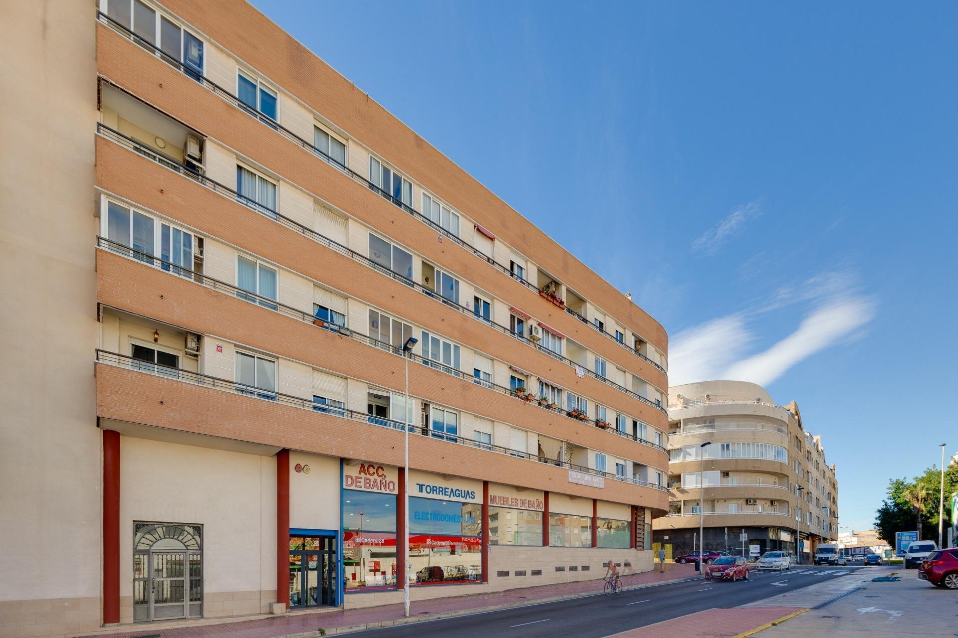 Herverkoop - Appartement -
Torrevieja - Centro