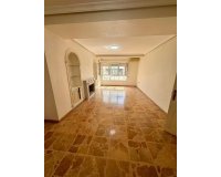 Herverkoop - Appartement -
Torrevieja - Centro