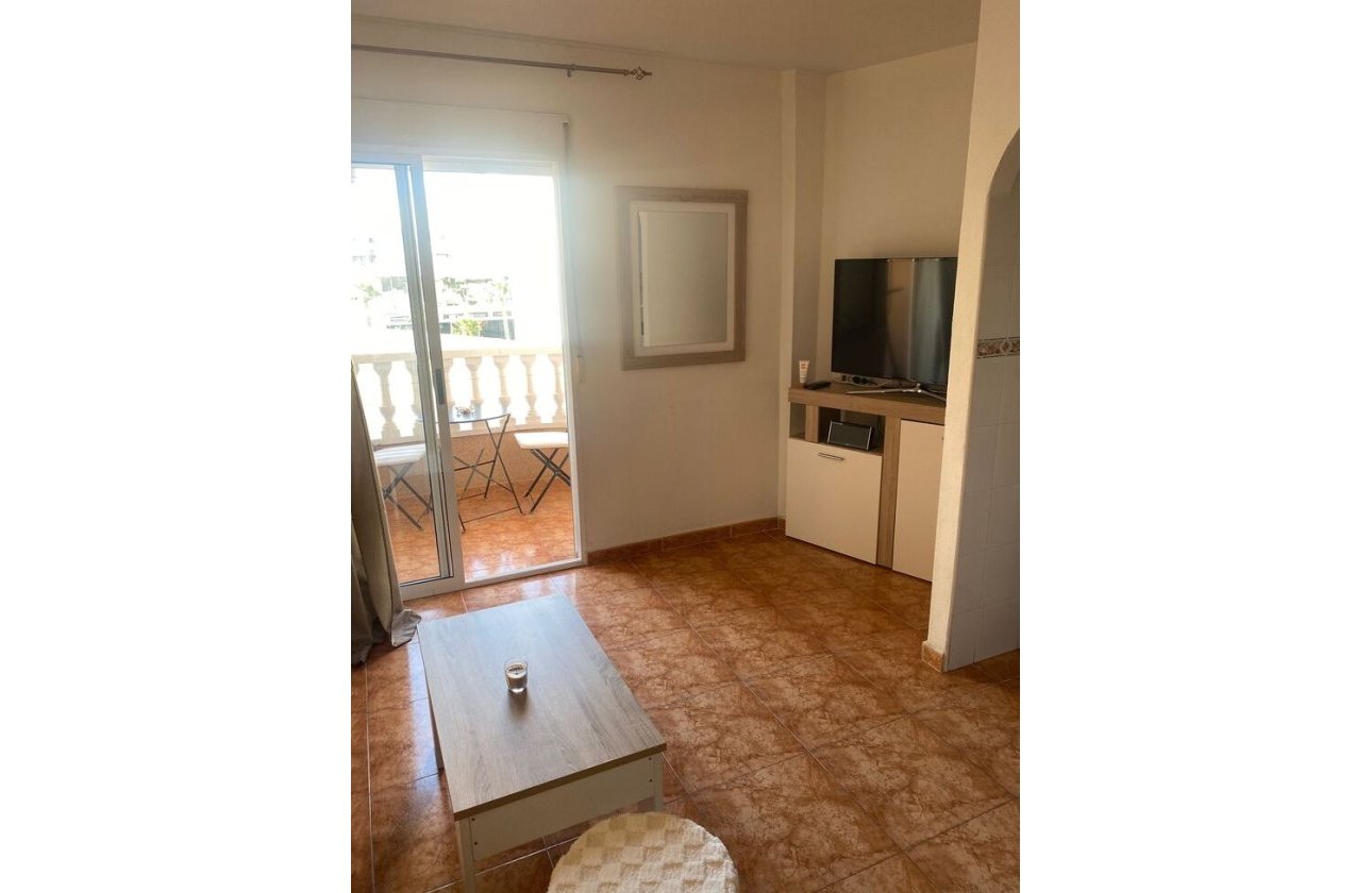 Herverkoop - Appartement -
Torrevieja - Centro