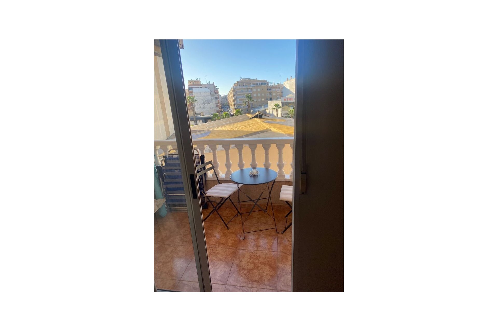 Herverkoop - Appartement -
Torrevieja - Centro