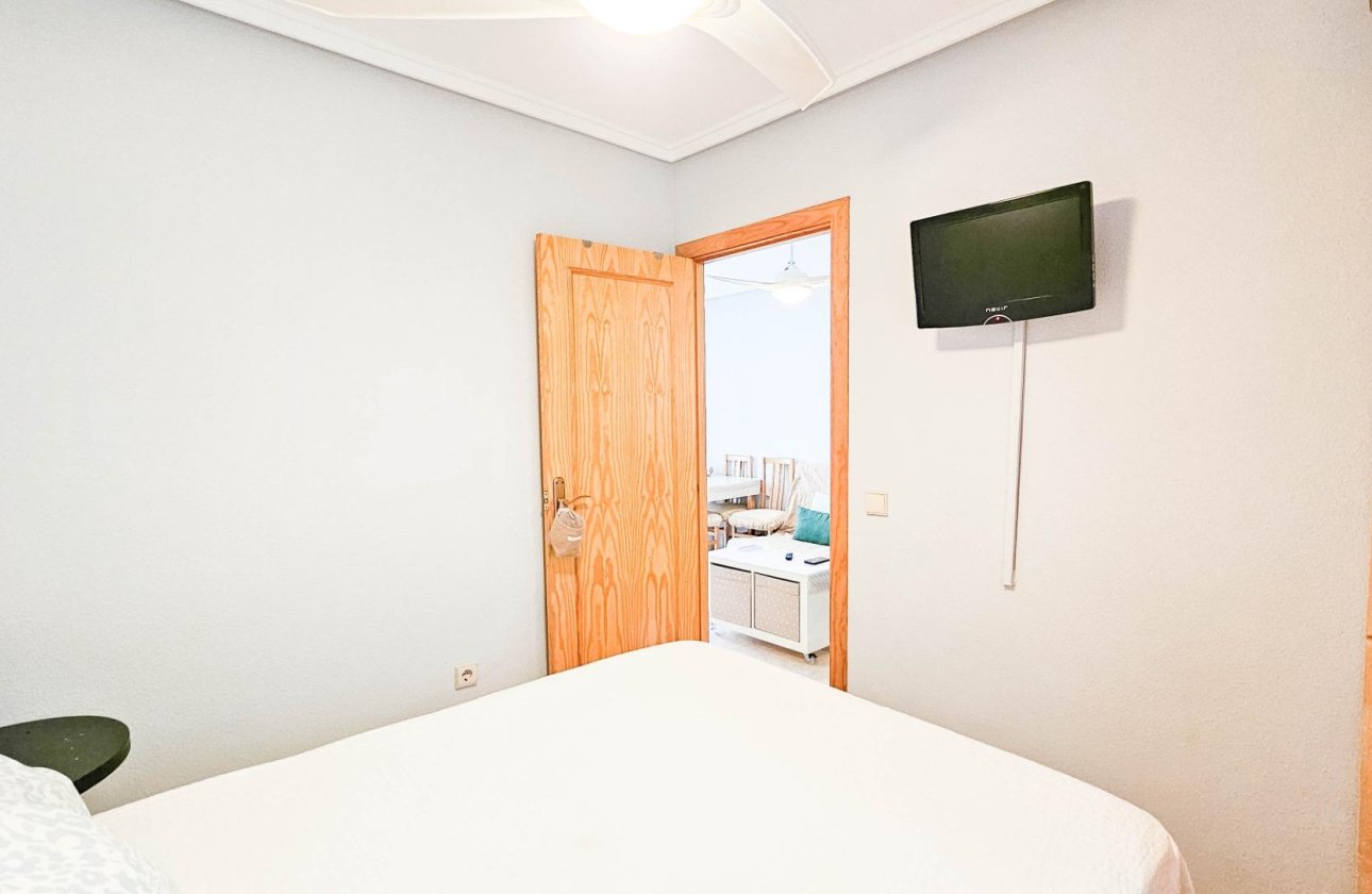 Herverkoop - Appartement -
Torrevieja - Centro