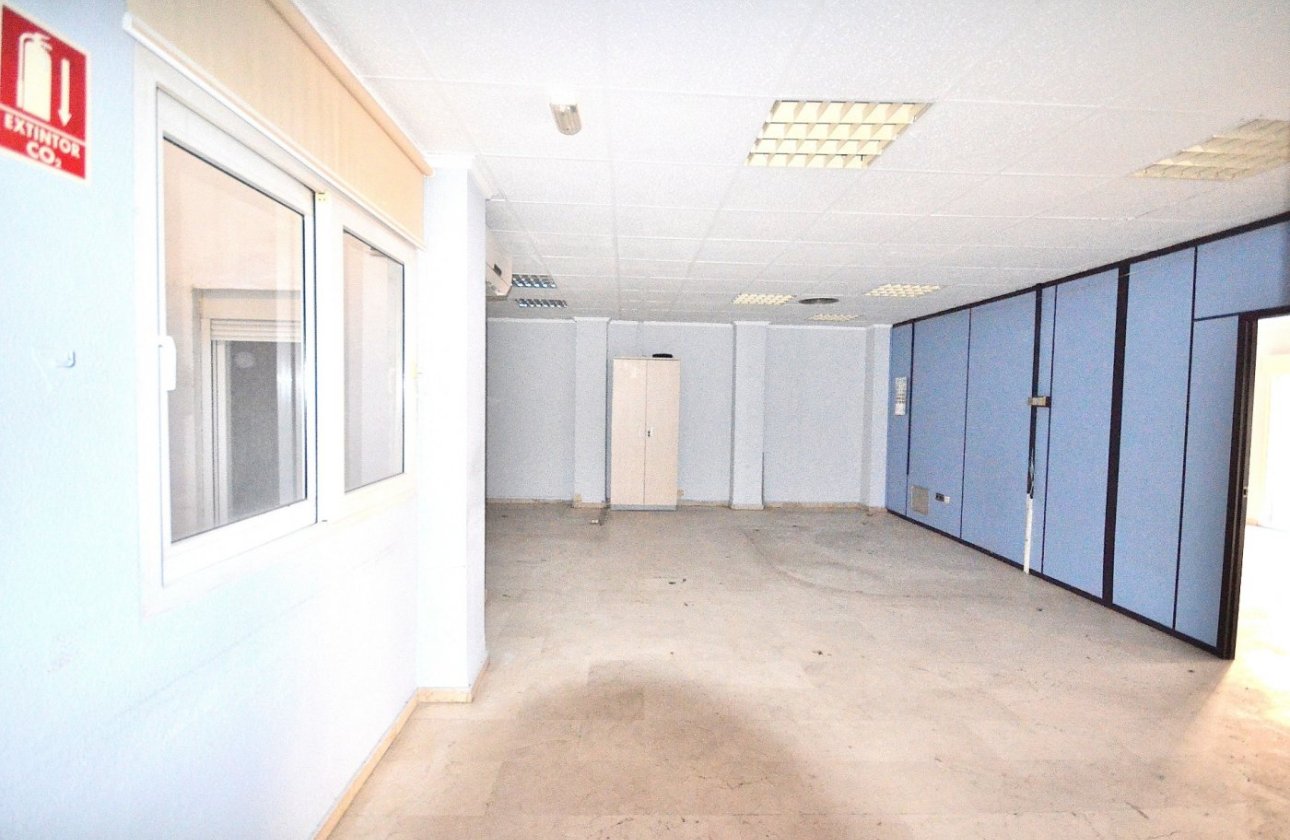 Herverkoop - Appartement -
Torrevieja - Centro