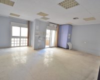 Herverkoop - Appartement -
Torrevieja - Centro
