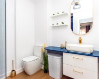 Herverkoop - Appartement -
Torrevieja - Centro