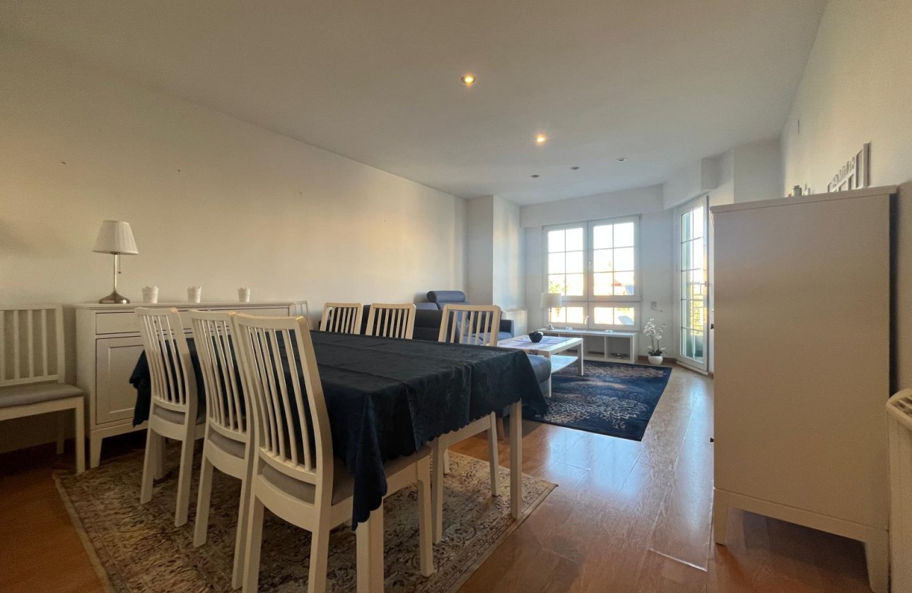 Herverkoop - Appartement -
Torrevieja - Centro