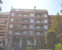 Herverkoop - Appartement -
Torrevieja - Centro