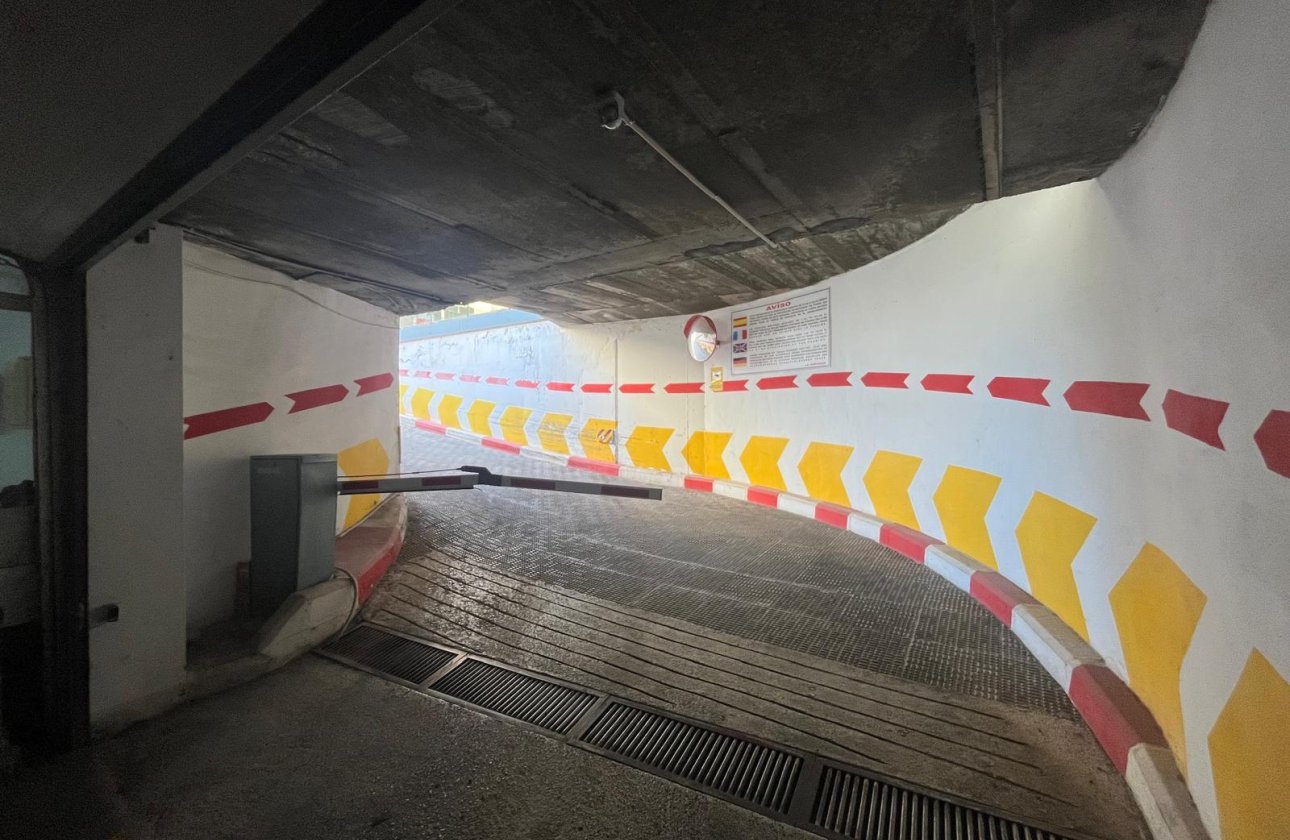 Herverkoop - Appartement -
Torrevieja - Centro