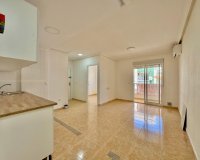 Herverkoop - Appartement -
Torrevieja - Centro