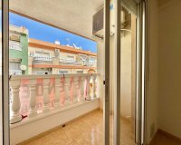 Herverkoop - Appartement -
Torrevieja - Centro