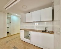 Herverkoop - Appartement -
Torrevieja - Centro