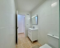 Herverkoop - Appartement -
Torrevieja - Centro