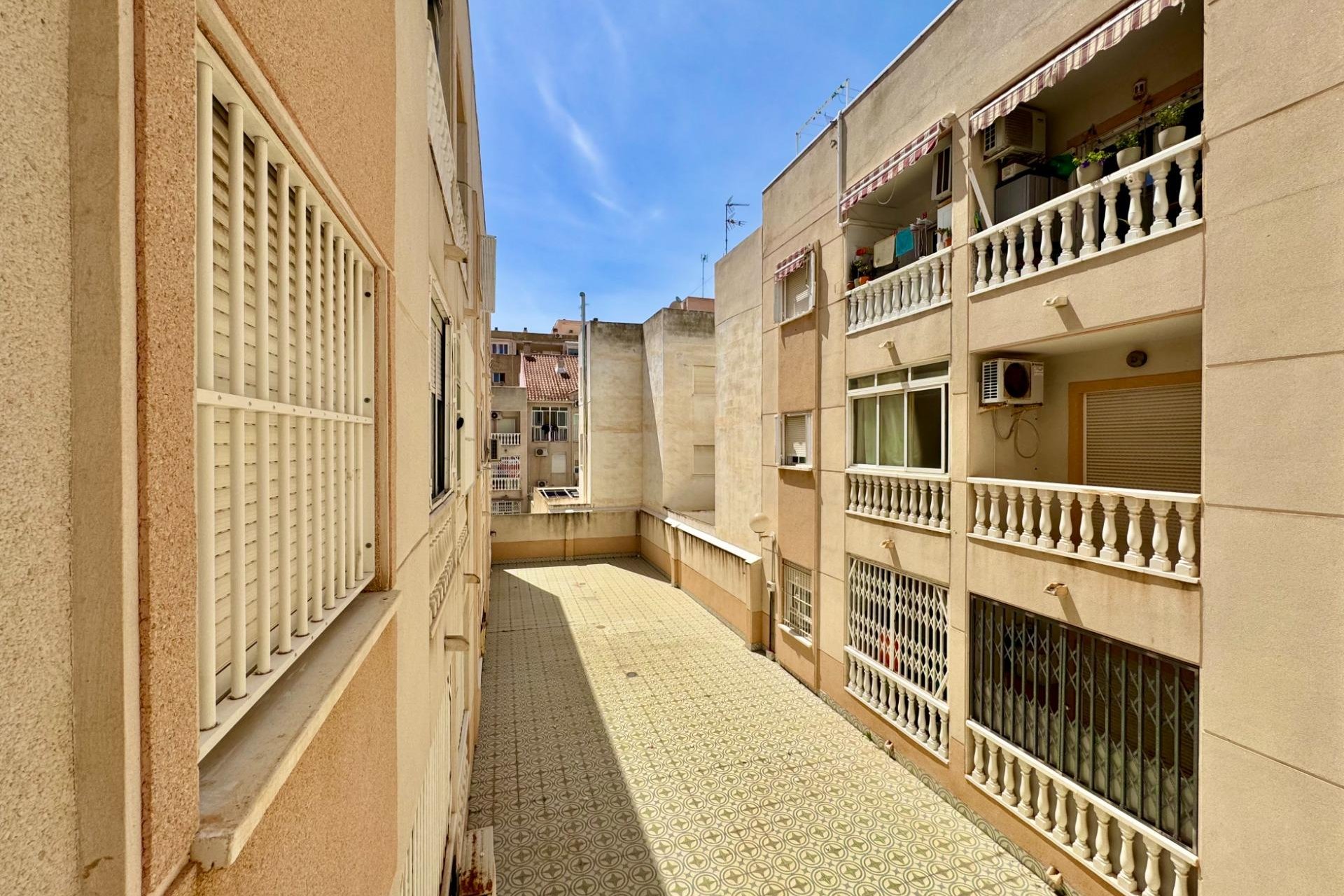 Herverkoop - Appartement -
Torrevieja - Centro
