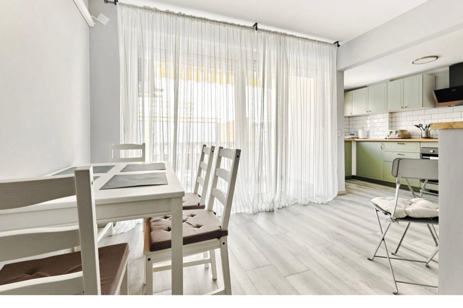 Herverkoop - Appartement -
Torrevieja - Centro