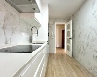 Herverkoop - Appartement -
Torrevieja - Centro