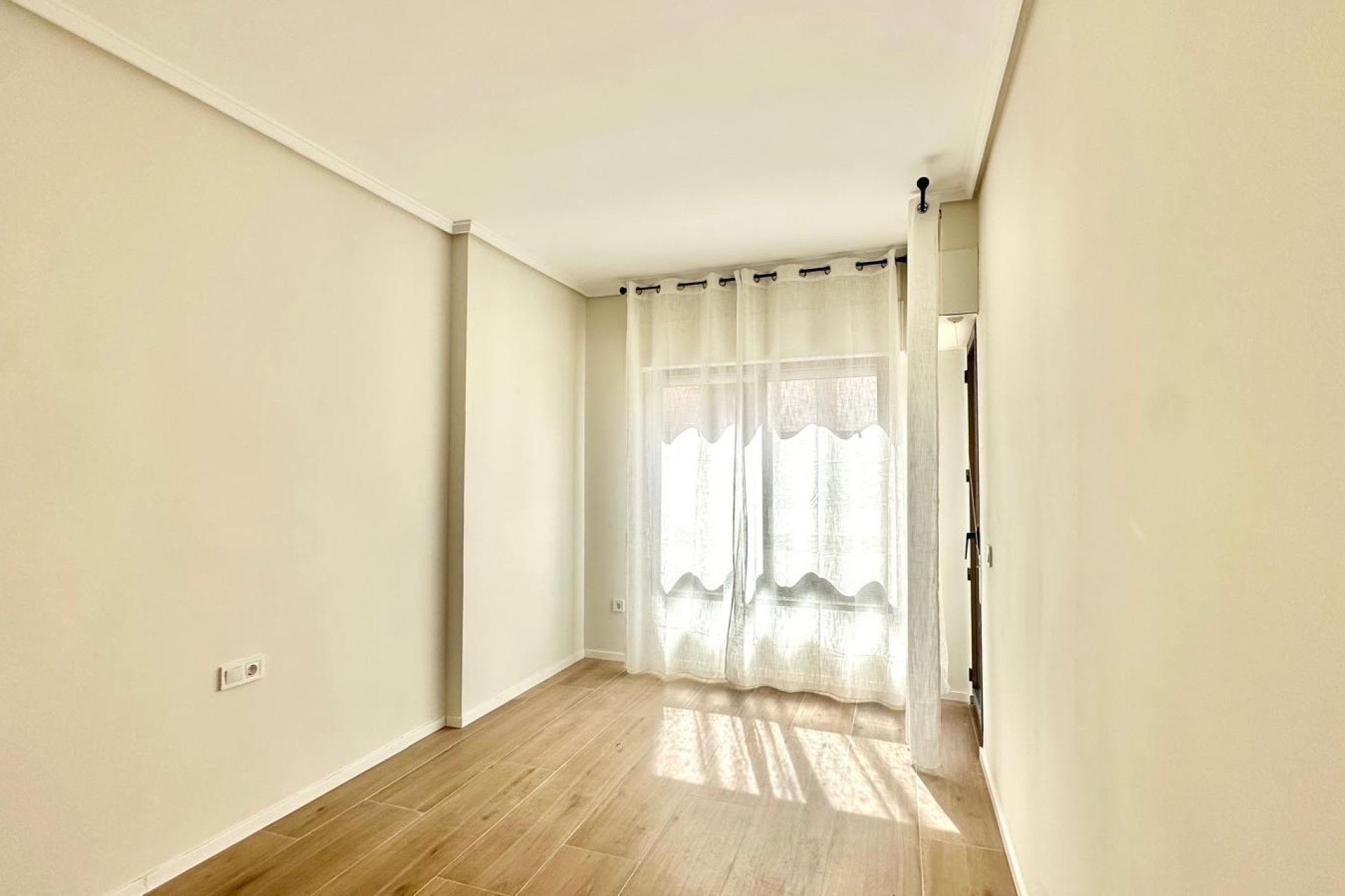 Herverkoop - Appartement -
Torrevieja - Centro