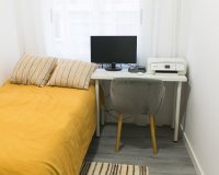 Herverkoop - Appartement -
Torrevieja - Centro