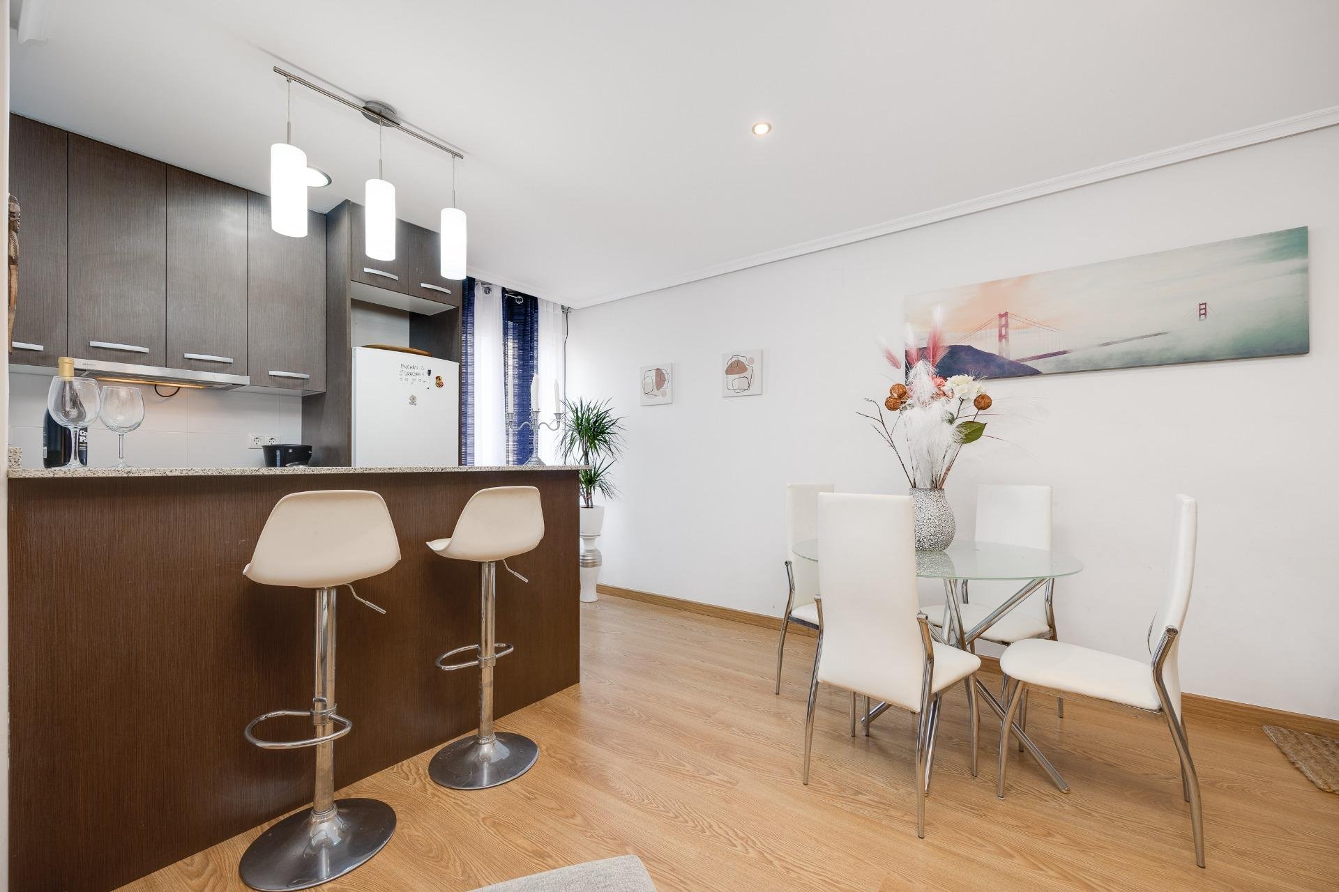 Herverkoop - Appartement -
Torrevieja - Centro