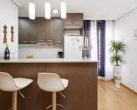 Herverkoop - Appartement -
Torrevieja - Centro
