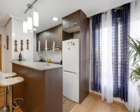 Herverkoop - Appartement -
Torrevieja - Centro
