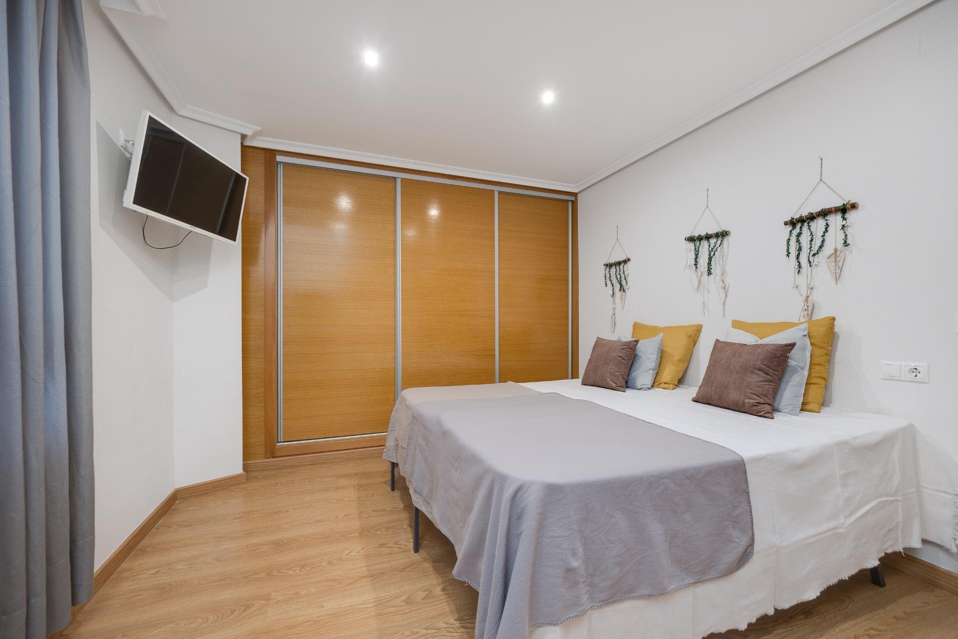Herverkoop - Appartement -
Torrevieja - Centro