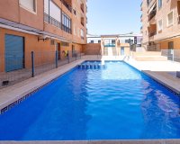 Herverkoop - Appartement -
Torrevieja - Centro