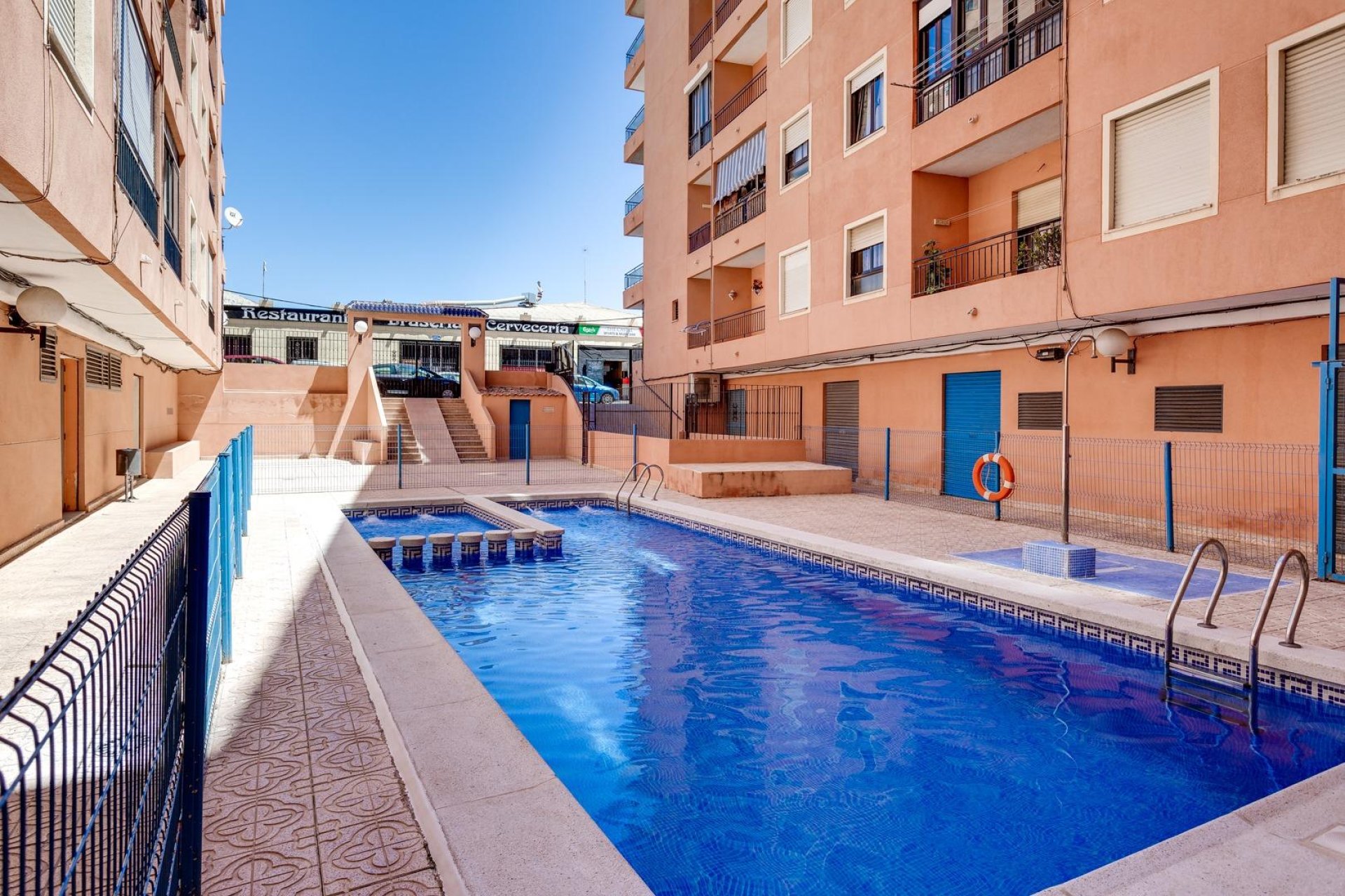 Herverkoop - Appartement -
Torrevieja - Centro
