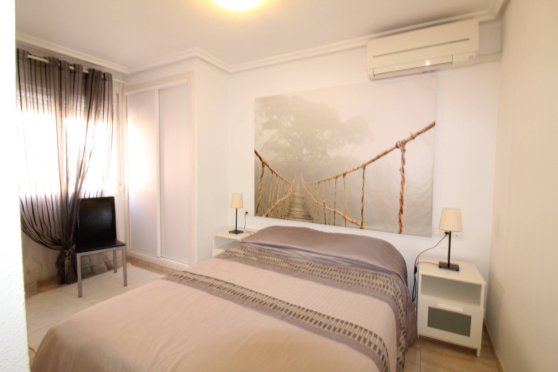 Herverkoop - Appartement -
Torrevieja - Centro