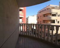 Herverkoop - Appartement -
Torrevieja - Centro