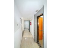 Herverkoop - Appartement -
Torrevieja - Centro