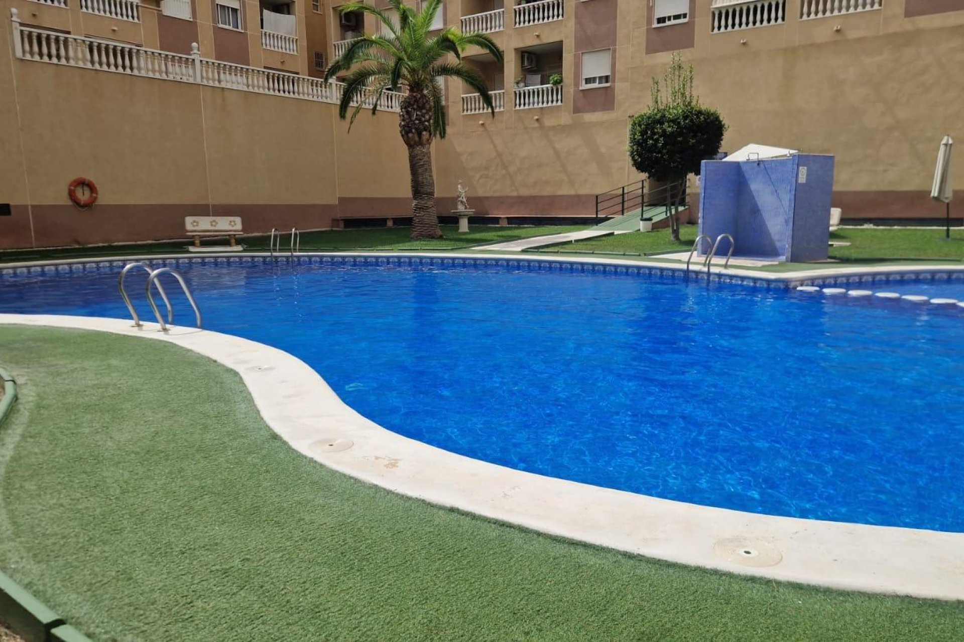 Herverkoop - Appartement -
Torrevieja - Centro