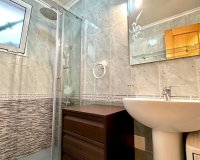 Herverkoop - Appartement -
Torrevieja - Centro