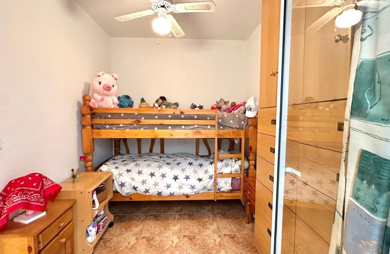 Herverkoop - Appartement -
Torrevieja - Centro