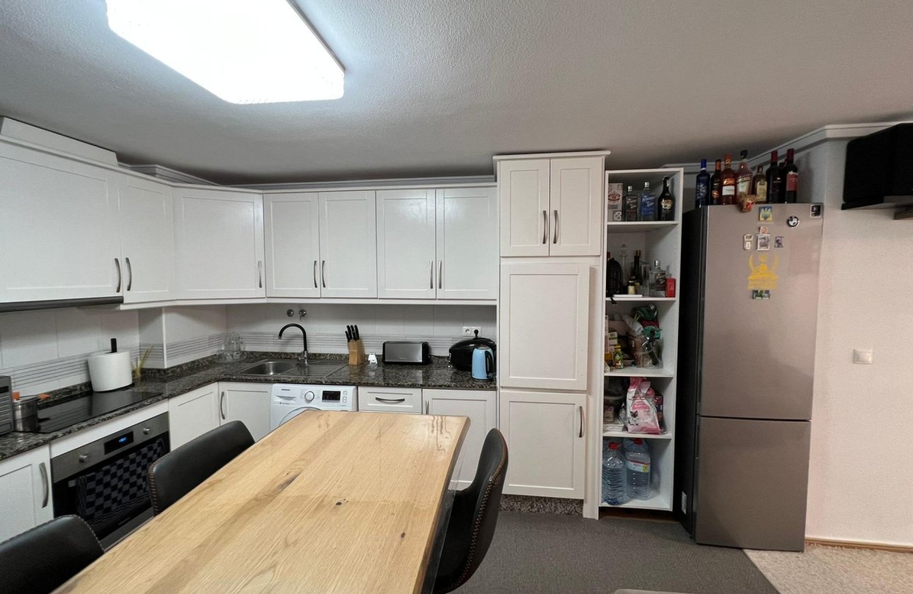 Herverkoop - Appartement -
Torrevieja - Centro