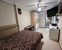 Herverkoop - Appartement -
Torrevieja - Centro