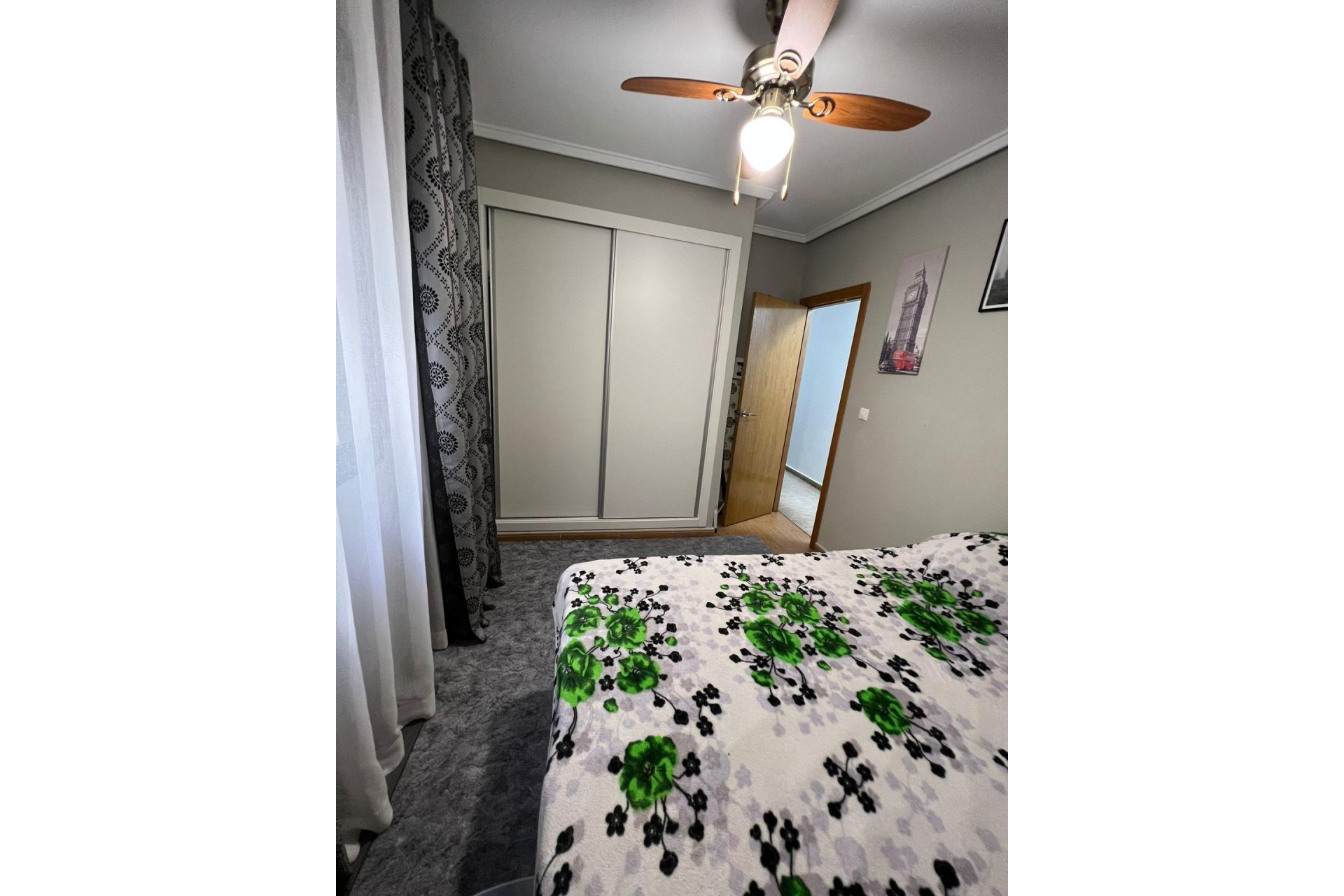 Herverkoop - Appartement -
Torrevieja - Centro