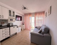 Herverkoop - Appartement -
Torrevieja - Centro
