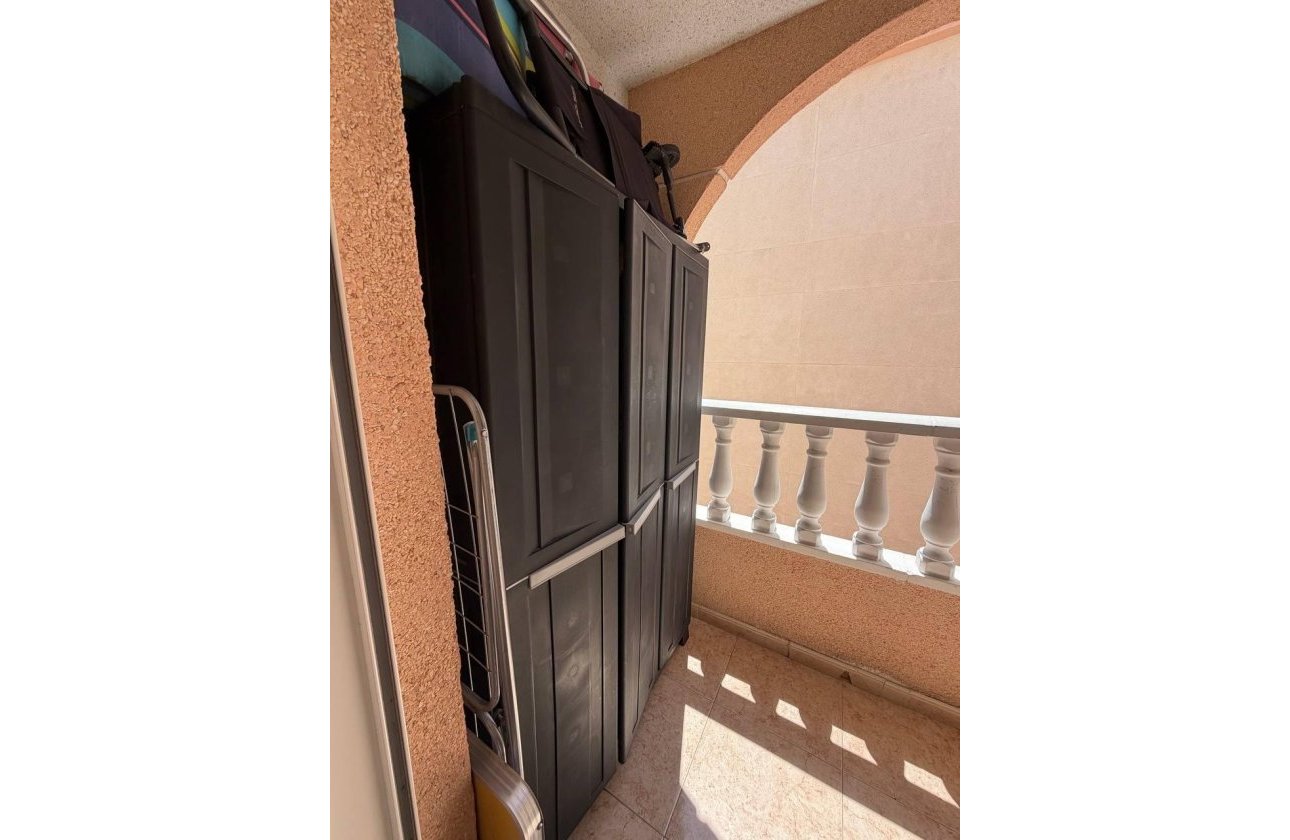 Herverkoop - Appartement -
Torrevieja - Centro