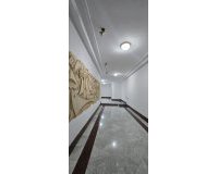 Herverkoop - Appartement -
Torrevieja - Centro