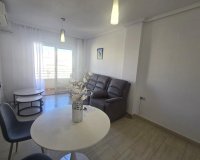 Herverkoop - Appartement -
Torrevieja - Centro