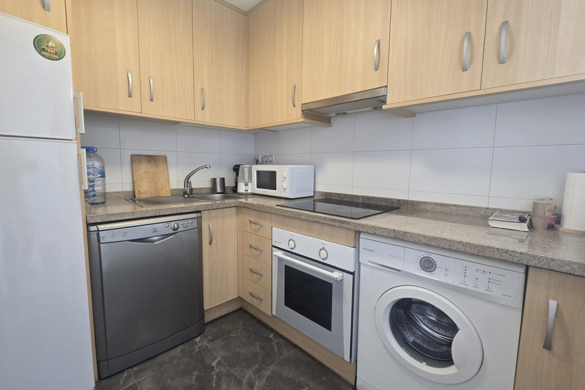Herverkoop - Appartement -
Torrevieja - Centro