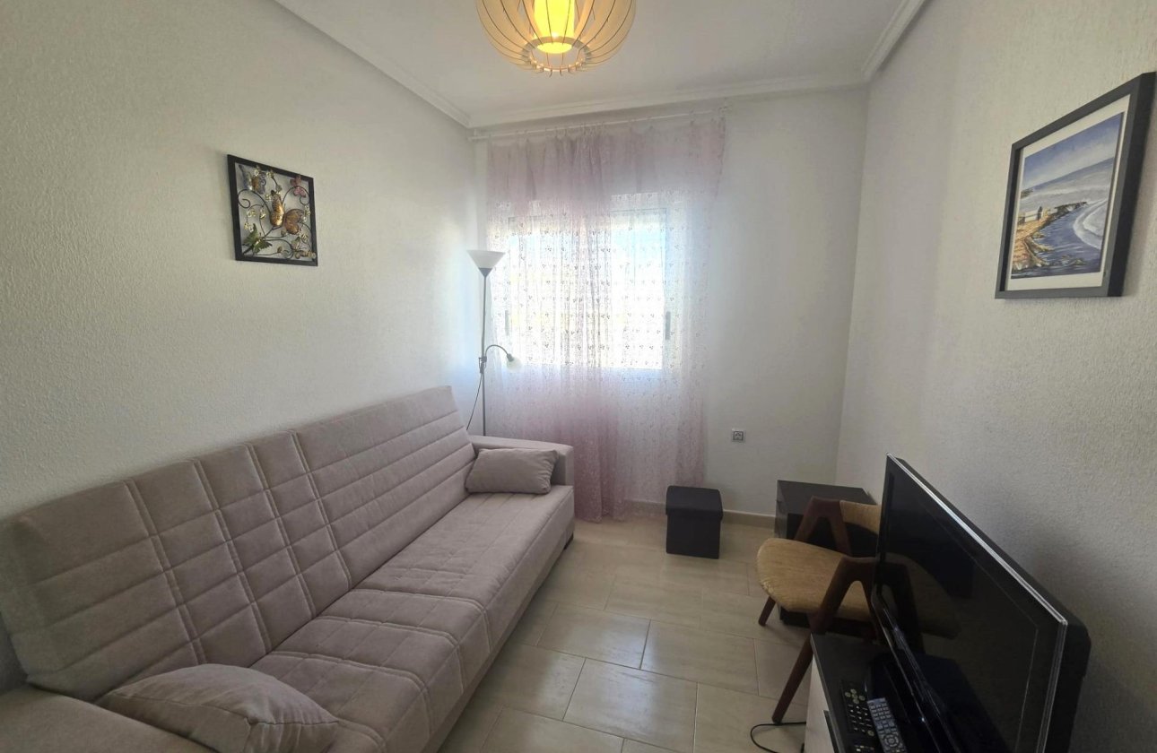 Herverkoop - Appartement -
Torrevieja - Centro