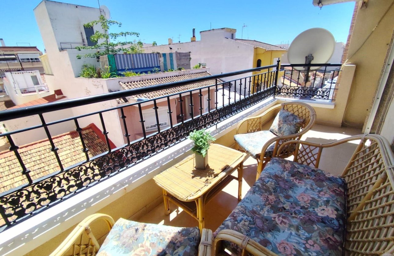 Herverkoop - Appartement -
Torrevieja - Centro