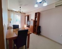 Herverkoop - Appartement -
Torrevieja - Centro